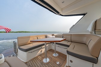 WATERVIEWS 12 Cockpit