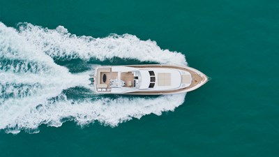 BABY BOSS 1 BabyBoss_Yacht079