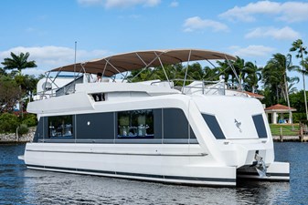 44 Powercat 5 44_overblue_powercat_profiles_5