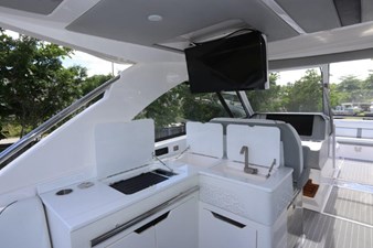 - 4 5_2022 36ft Regal LX36
