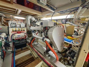 TALLULAH 74 Engine Port