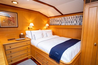 Fortuna 27 VIP Stateroom