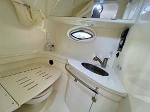 - 45 46_2016 33 Monterey 335 Sport Yacht