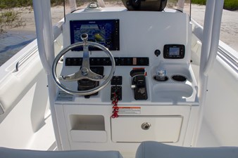 2016 Sea Hunt 234 Ultra 30 