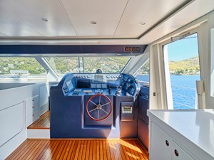 BOOBALE 20 BOOBALE - HELM STATION (1)