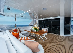 FD75-709 / NOW AVAILABLE 5 5-FD75 Hull 09_aft deck-R(1219)-R