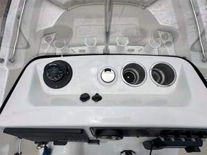 2022 Boston Whaler Montauk 17 13 
