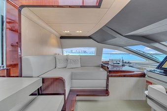 95 Raised Pilothouse 97 95' Azimut-66