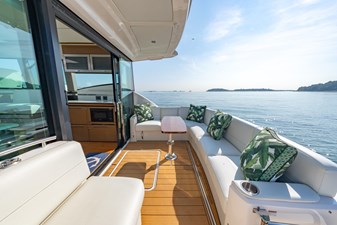 BACCHUS 23 Aft Deck to Starboard