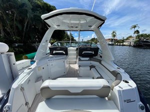Monterey 335 Sport Yacht 4 2016-monterey-335-sport-yacht-power-9542251-20240910120113335-1_LARGE