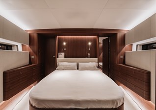 2026 YYachts Y8 15 Main cabin
