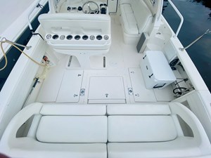 - 19 20_2008 39ft Intrepid 390 Sport Yacht