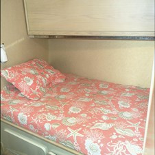 MON SHERI  19 Crew Cabin