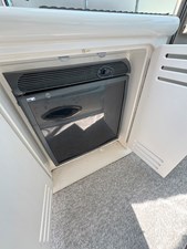 ALMAS DEL MAR 13 Aft deck refrigerator