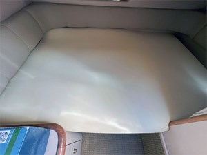 1998 Sea Ray 330 DA 27 