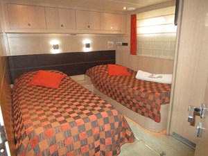 TIVELLA 18 TWIN CABIN 