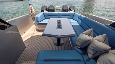 Robin's Nest 35 Vanquish VQ45