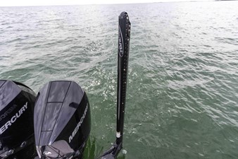 28' Caymas 281HB Center Console 63 