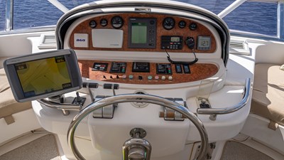 UNBRIDLED 104 DSC00603