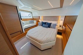BACCHUS 14 Owner's Stateroom