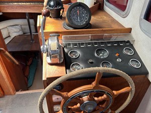 FAIRWAY 11 HELM