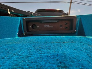 17' RANGER 1986 COMANCHE SERIES 330V 16 