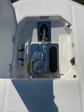 2023 Robalo R270 8 