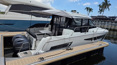 2019 Jeanneau NC895 0 
