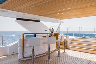 Olivia 39 M_Y OLIVIA - Sundeck 3