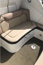 2016 Sea Ray 330 Sundancer 44 45