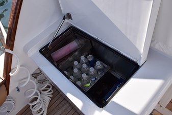 CAZADORA 45 Cockpit Drink Box   