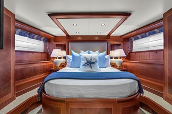 Azimut Grande 105 64 105' Azimut-50