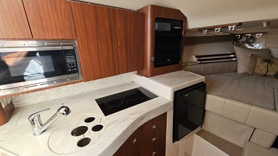 2016 Grady-White Express 330 37 