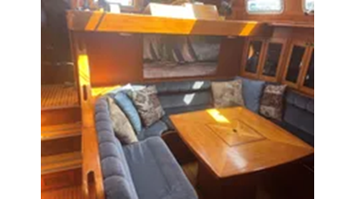 1989 Jonmeri 48 Pilot House 31 