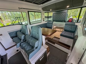 2022 Axopar 37 XC Cross Cabin Brabus 28 