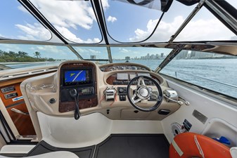 Sea Ray 380 Sundancer 20 HighRes-20