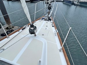 ACADIA 4 Foredeck
