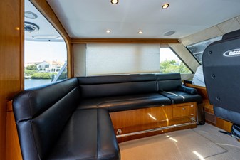 EAGLE'S NEST 54 _enclosed_flybridge_13