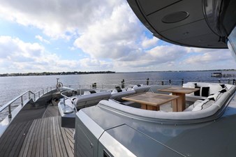120' Majesty 2025 11 