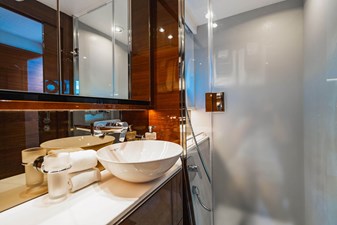 Endeavor 110 DSC06594