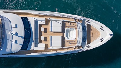 INSPIRATION 33 Benetti-125-IYG-Italian-Yacht-Group