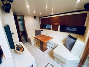 ESSENCE 60 61_2010 60ft Sunseeker Predator ESSENCE