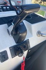 1995 Robalo 2120 12 