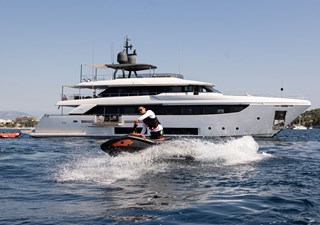 HAIAMI 9 THE YACHT -CL NAVETTA 33 (1)