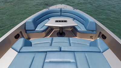 Robin's Nest 41 Vanquish VQ45