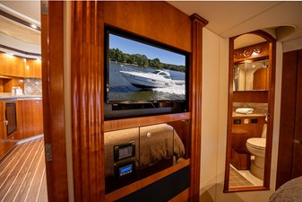 WONDERFUL WORLD 39 Entertainment center at the master stateroom