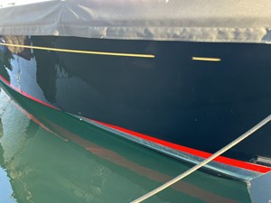 LIO KAI 71 Shiny hull
