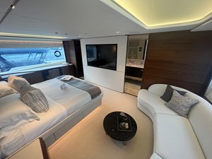 LEILANI 45 Princess Y95  Main Deck Owner Cabin