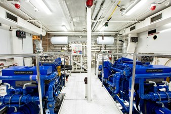 ALDONZA 51 Engine Room