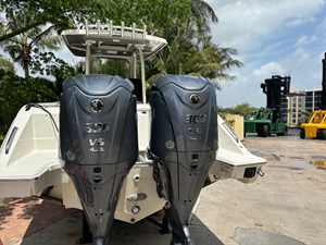 - 7 8_2022 28ft Pursuit S288 Center Console